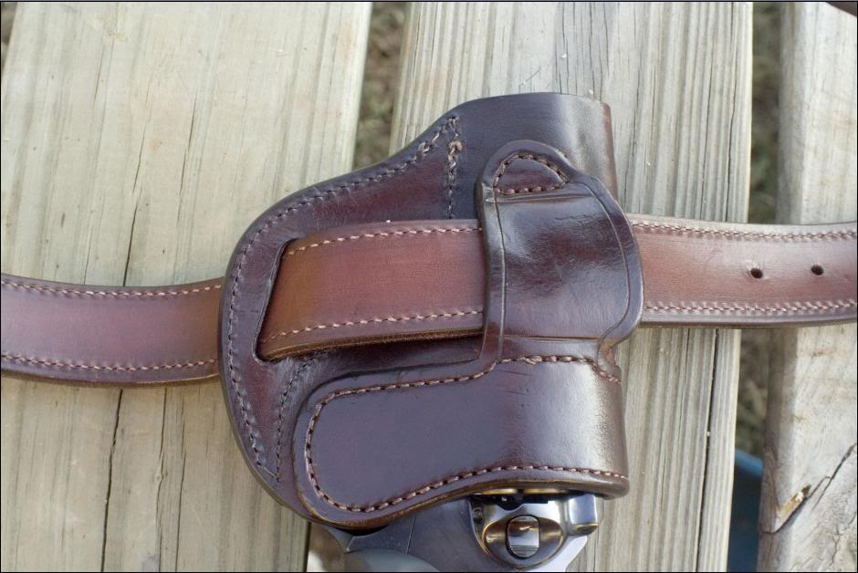 Wild Bill's Concealment Holster Rig review - Warning! Death to Dial up ...